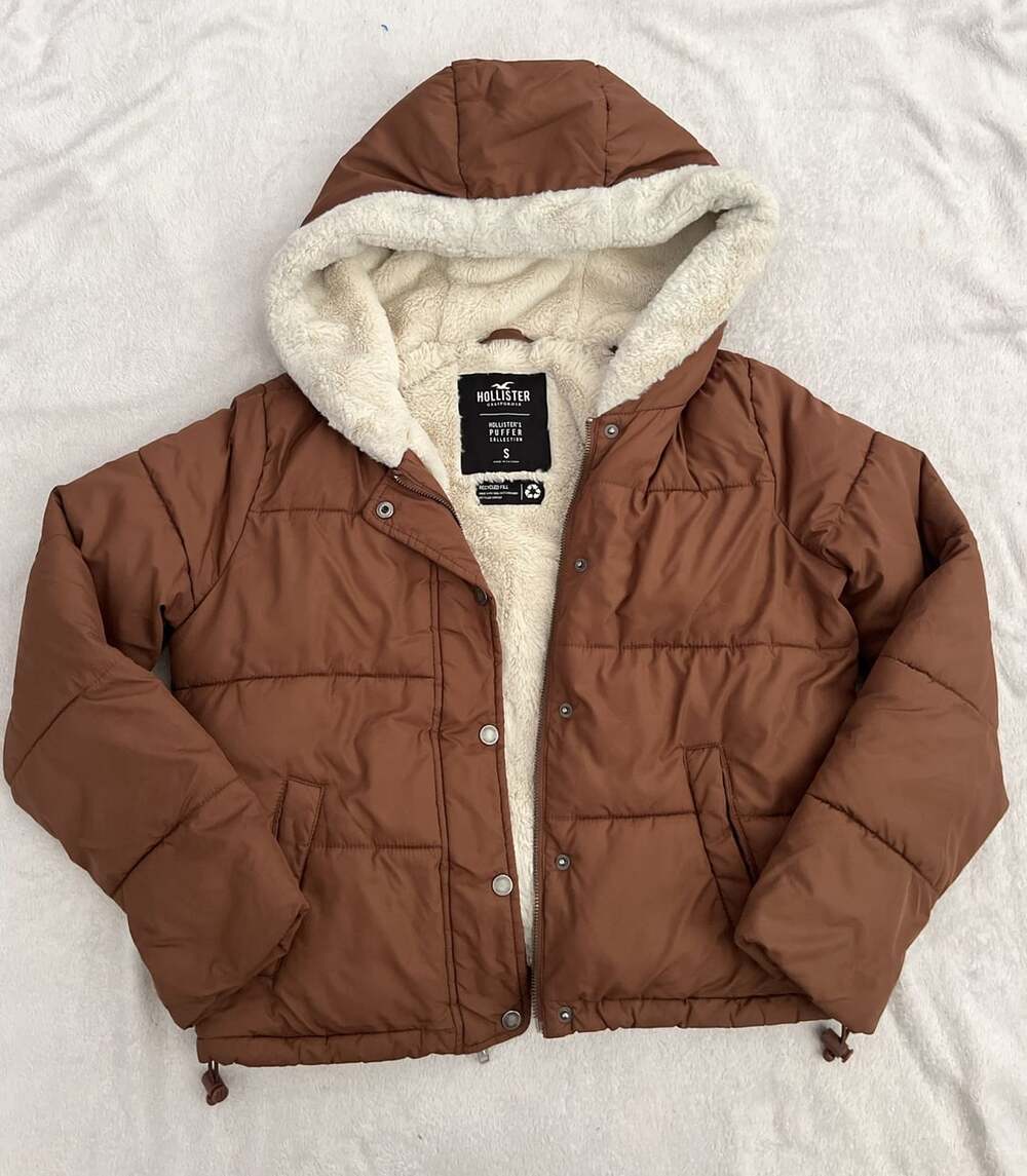 Hollister Ultimate Puffer Jacket With Faux Fur Lining – Brown, Size S